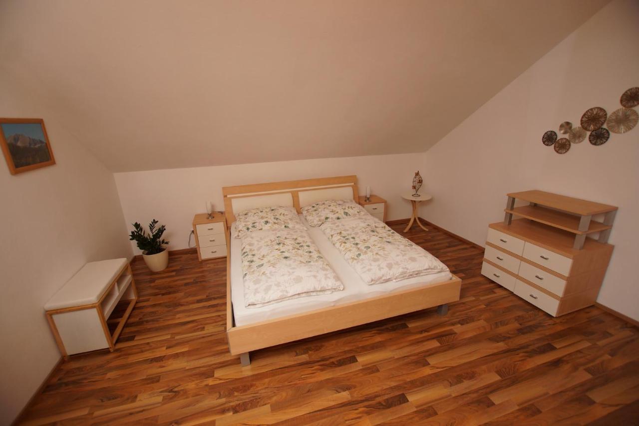 Ferienwohnung Steiner Gertrude Gaming Exterior photo
